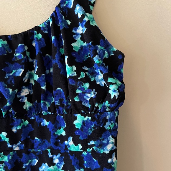 Ann Taylor Black/Royal Blue/Blue/Mint Green/White Splotchy Floral Print Tank Top - Picture 8 of 14